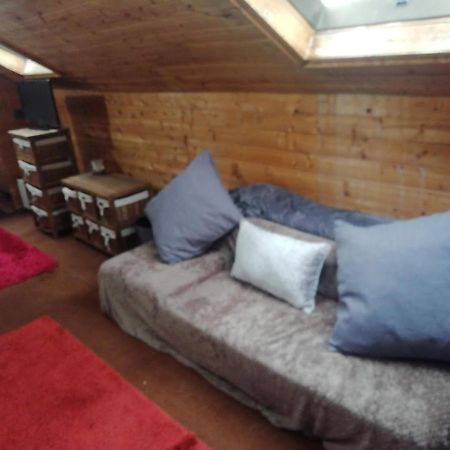 Cozy Loft In Bushey, 20 Mins By Train To Euston London Apartment ภายนอก รูปภาพ