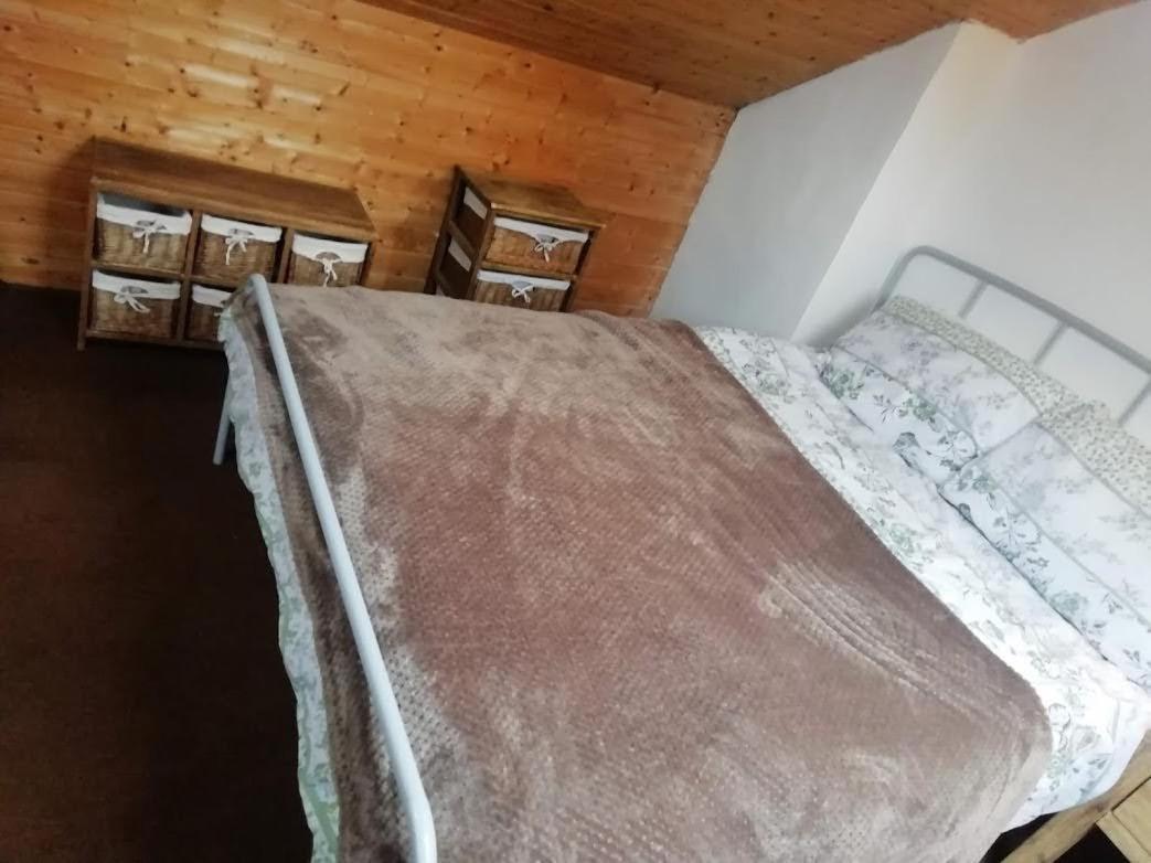 Cozy Loft In Bushey, 20 Mins By Train To Euston London Apartment ภายนอก รูปภาพ